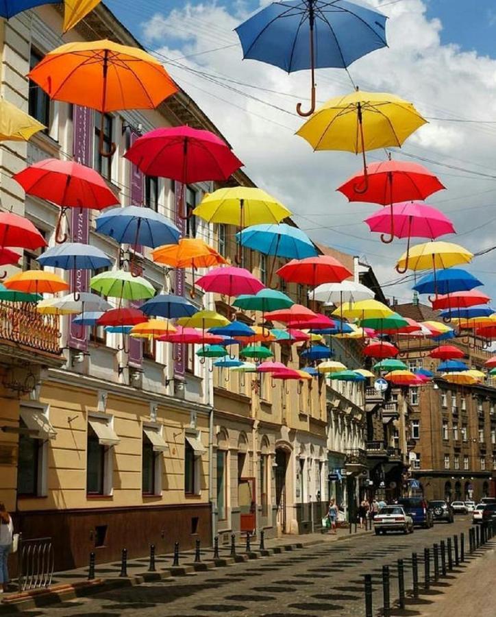 Apartment On Kulisha 29-А Lviv Dış mekan fotoğraf